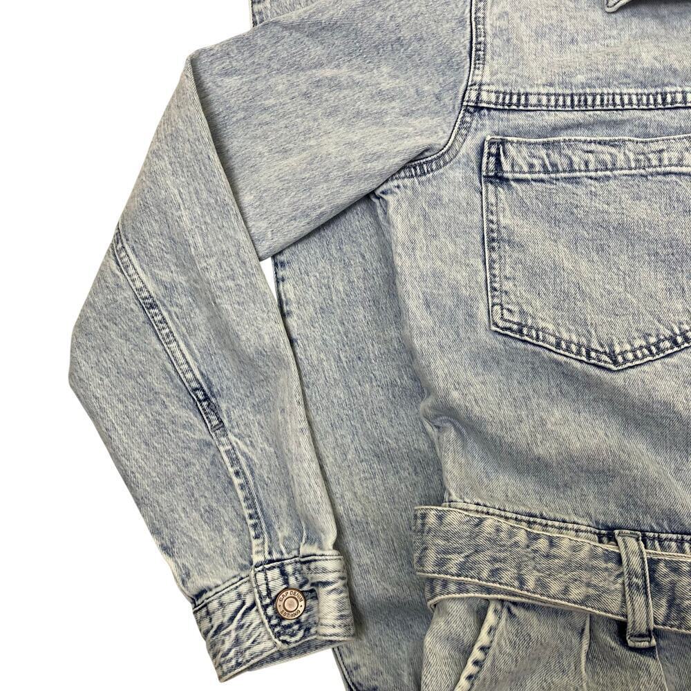 GAP Sz 4 Long Sleeve Belted Denim Jumpsuit Light Wash Indigo 90s Retro Utility - Picture 10 of 16